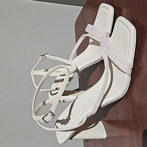 Aldo Malena White Embellished Strappy Heels Sandals Ankle Strap Size 10M